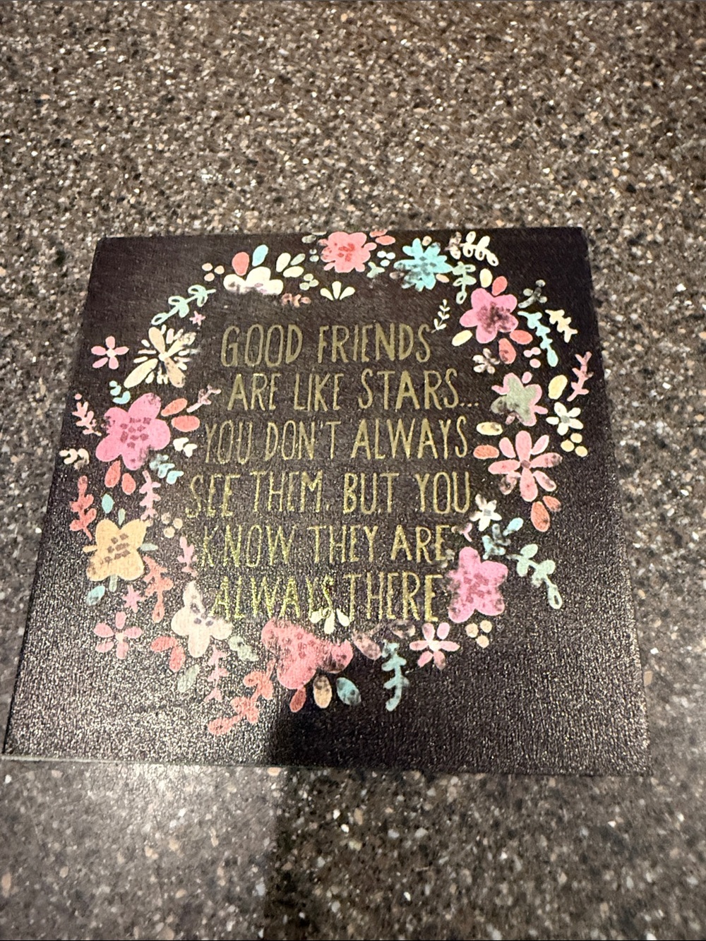 NATURAL LIFE Black Plaque with Pastel Floral Wreath
